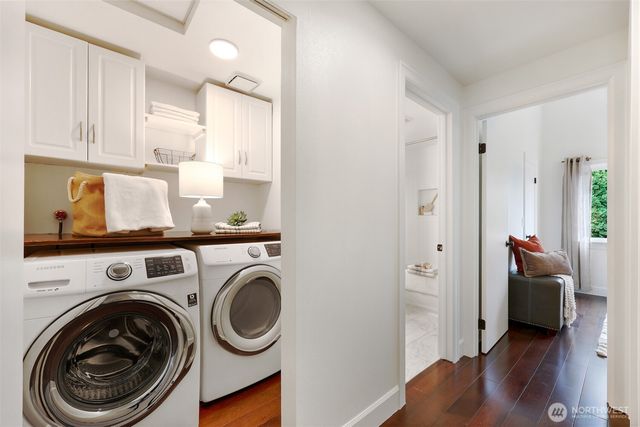 318 NE 59th Street, Seattle, WA 98105