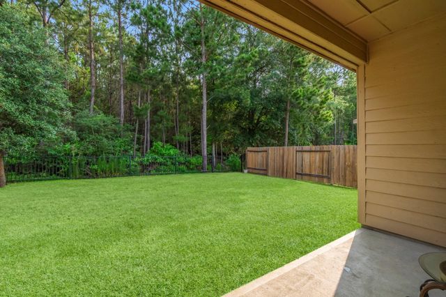 7643 Glaber Leaf Road, Conroe, TX 77304