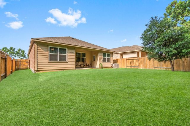 7643 Glaber Leaf Road, Conroe, TX 77304