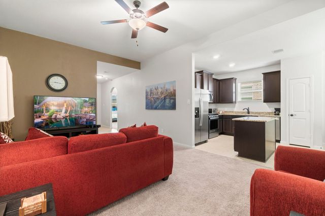 7643 Glaber Leaf Road, Conroe, TX 77304