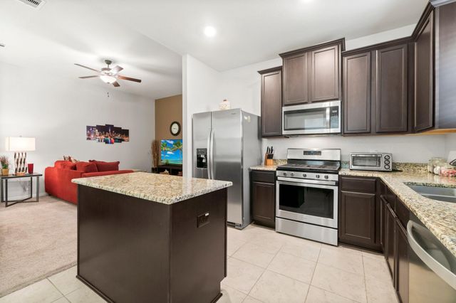 7643 Glaber Leaf Road, Conroe, TX 77304