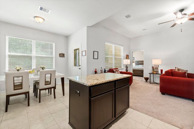 7643 Glaber Leaf Road, Conroe, TX 77304