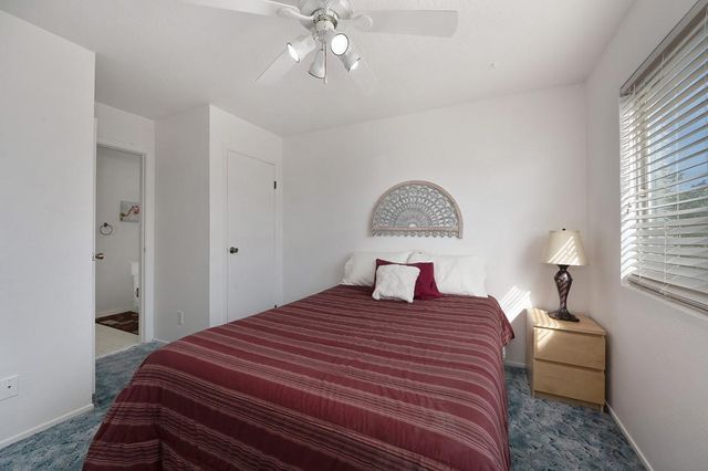 10825 Walnutwood Way, Rancho Cordova, CA 95670