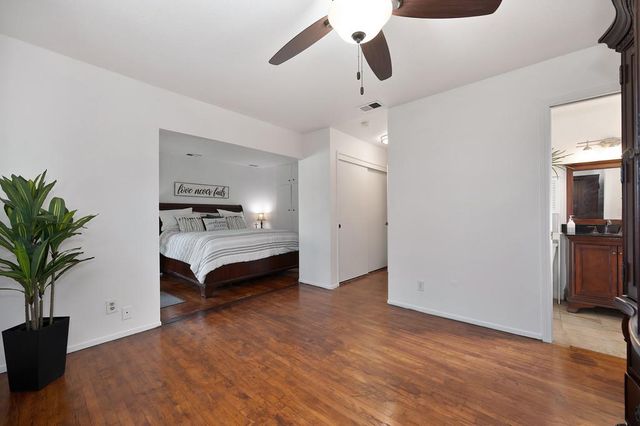 10825 Walnutwood Way, Rancho Cordova, CA 95670