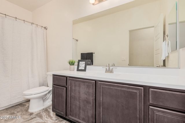 25710 N CINCH Drive, Peoria, AZ 85383