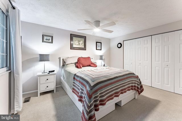 8131 WINTER BLUE CT, Springfield, VA 22153