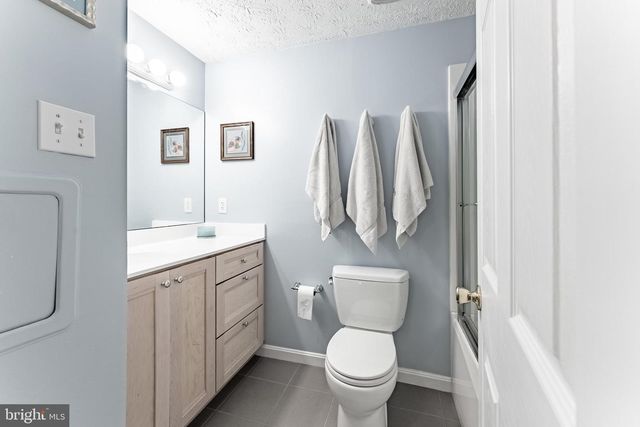 8131 WINTER BLUE CT, Springfield, VA 22153