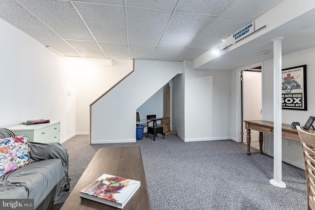 8131 WINTER BLUE CT, Springfield, VA 22153