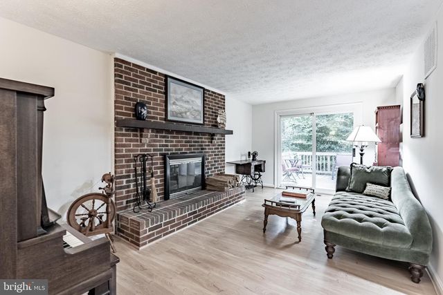 8131 WINTER BLUE CT, Springfield, VA 22153