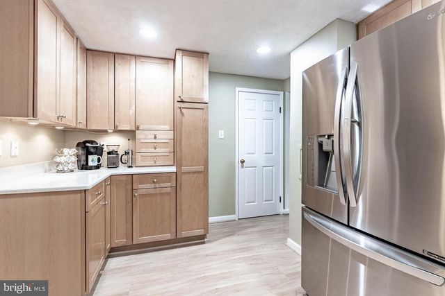 8131 WINTER BLUE CT, Springfield, VA 22153