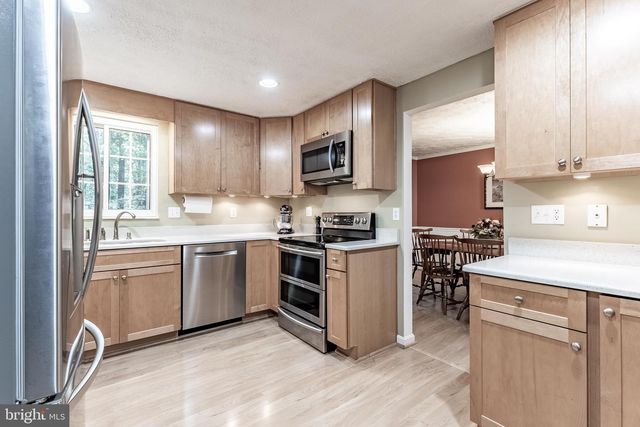 8131 WINTER BLUE CT, Springfield, VA 22153