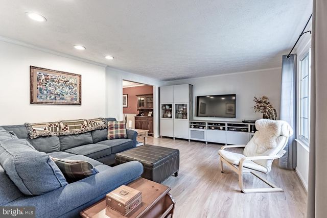 8131 WINTER BLUE CT, Springfield, VA 22153