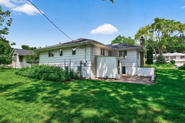5133 Meadow Ridge, Edina, MN 55439
