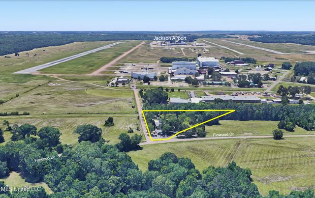 3350 Flowood Drive, Flowood, MS 39232