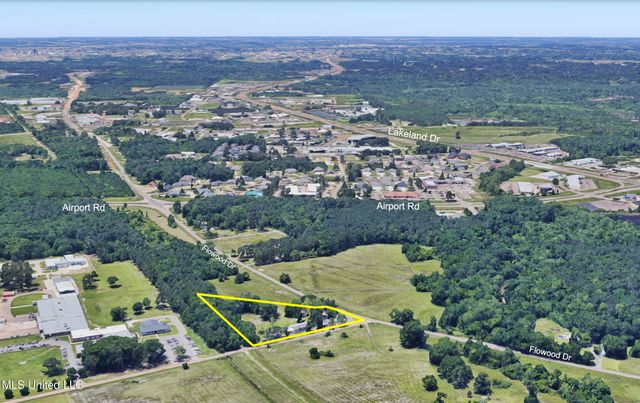 3350 Flowood Drive, Flowood, MS 39232