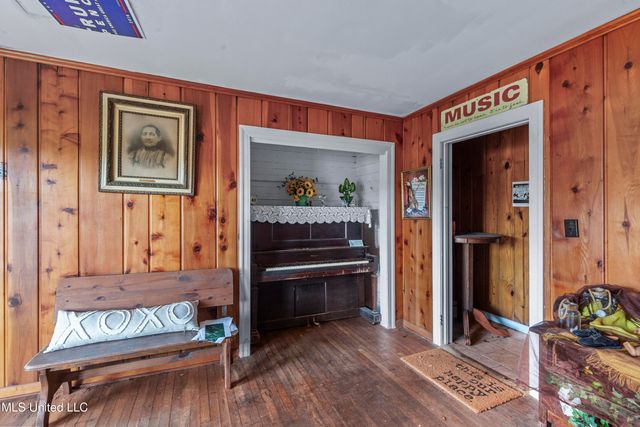 3350 Flowood Drive, Flowood, MS 39232