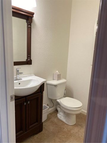 7501 Shadowridge RUN 121, Austin, TX 78749