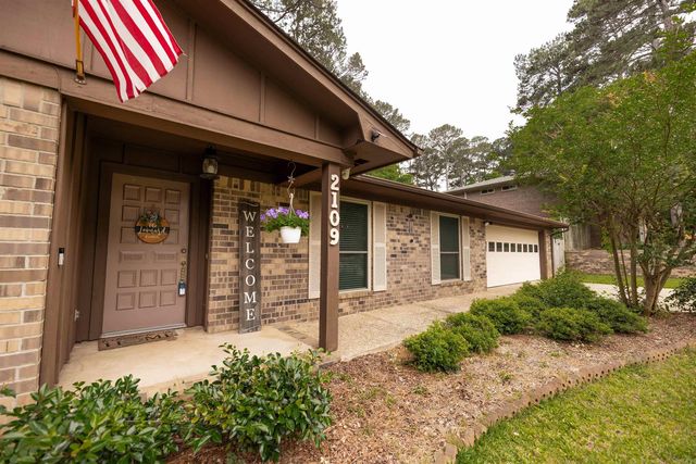 2109 Pinewood Drive, El Dorado, AR 71730