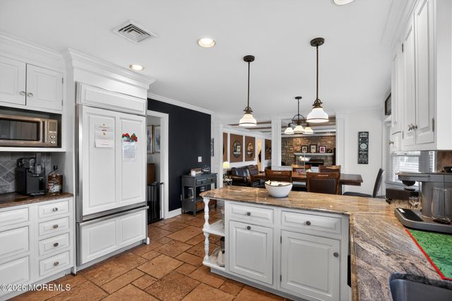 30 Tobi Court, Freehold, NJ 07728