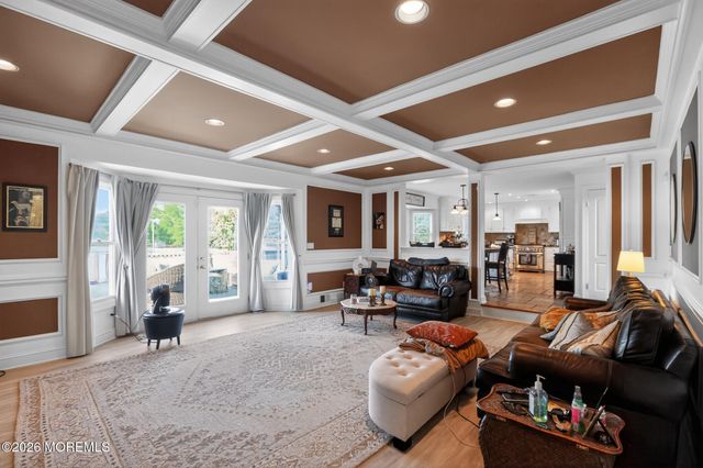 30 Tobi Court, Freehold, NJ 07728
