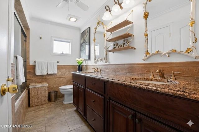 30 Tobi Court, Freehold, NJ 07728