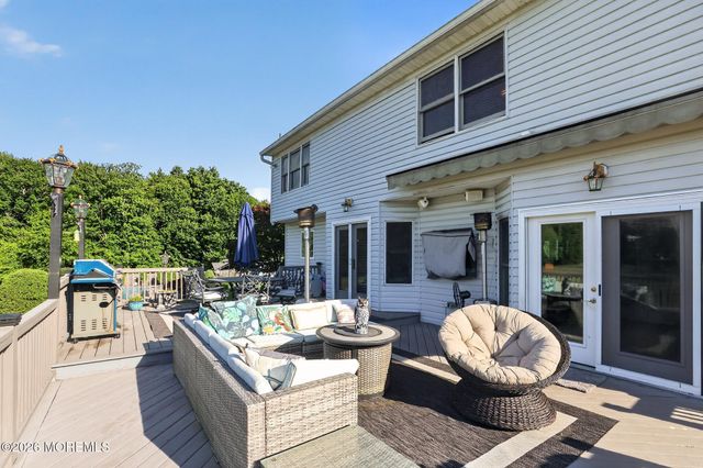 30 Tobi Court, Freehold, NJ 07728
