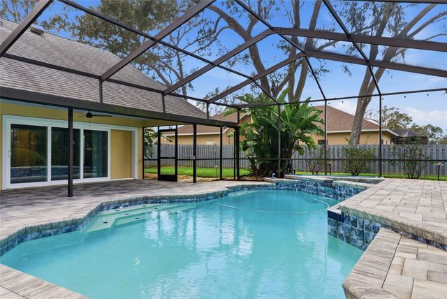 3612 SUGAR LOAF LANE, Valrico, FL 33596