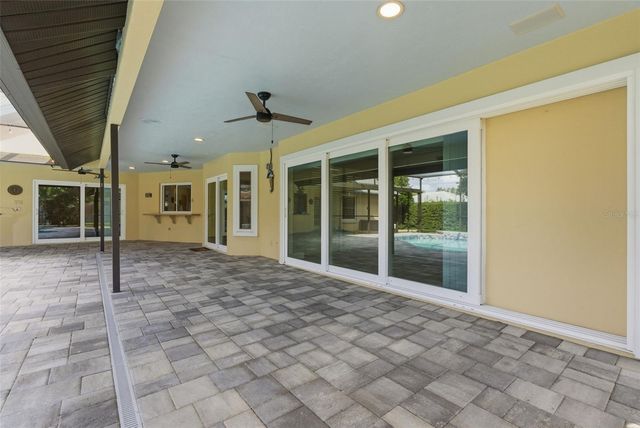 3612 SUGAR LOAF LANE, Valrico, FL 33596