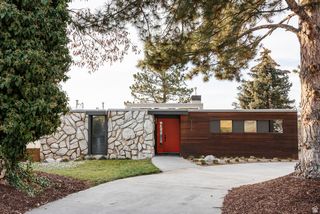 2136 S ELAINE DR, Bountiful, UT 84010