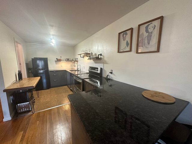 121 Tremont Street 114, Boston, MA 02135