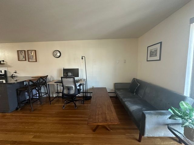 121 Tremont Street 114, Boston, MA 02135