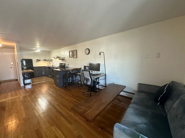 121 Tremont Street 114, Boston, MA 02135