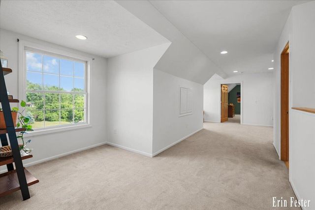 8355 Nugent Avenue Ne, Grattan Twp, MI 49341