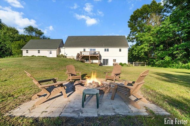 8355 Nugent Avenue Ne, Grattan Twp, MI 49341