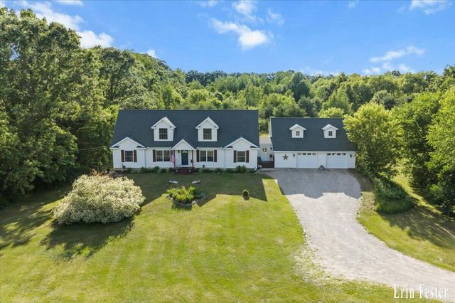 8355 Nugent Avenue Ne, Grattan Twp, MI 49341