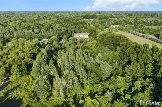 8355 Nugent Avenue Ne, Grattan Twp, MI 49341