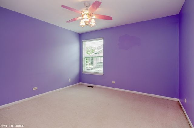 285 Seaton Court, Lake Zurich, IL 60047