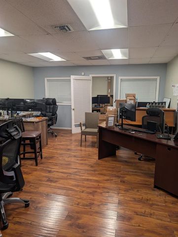 3555 N Andrews Avenue, Oakland Park, FL 33309