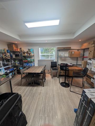 3555 N Andrews Avenue, Oakland Park, FL 33309