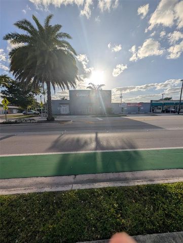 3555 N Andrews Avenue, Oakland Park, FL 33309