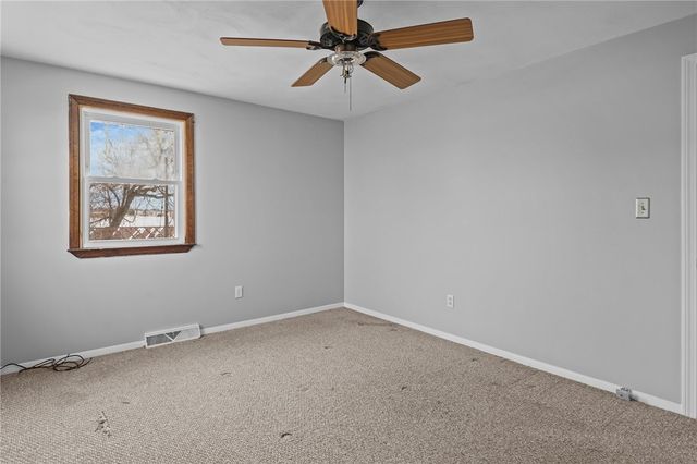 57 Whirlaway Place, Pawtucket, RI 02861