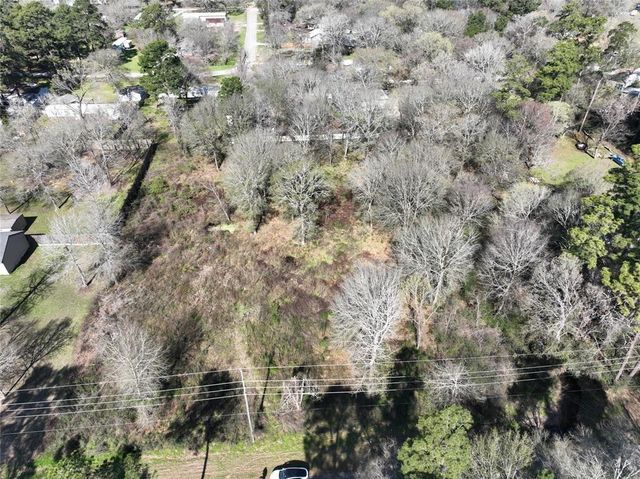 48 Rollingwood Street, Pinehurst, TX 77362