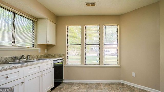 1070 Chapman Lane, Stone Mountain, GA 30088