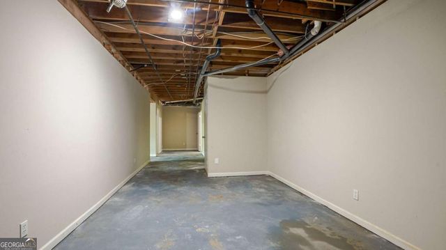 1070 Chapman Lane, Stone Mountain, GA 30088