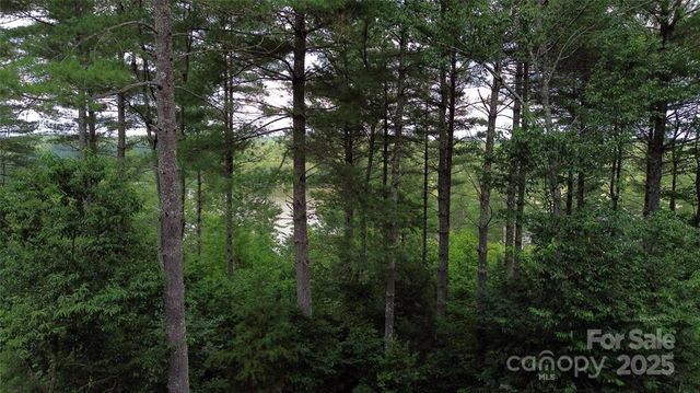 1233 Lakeside Way NW 8, Valdese, NC 28690