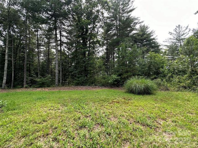 1233 Lakeside Way NW 8, Valdese, NC 28690