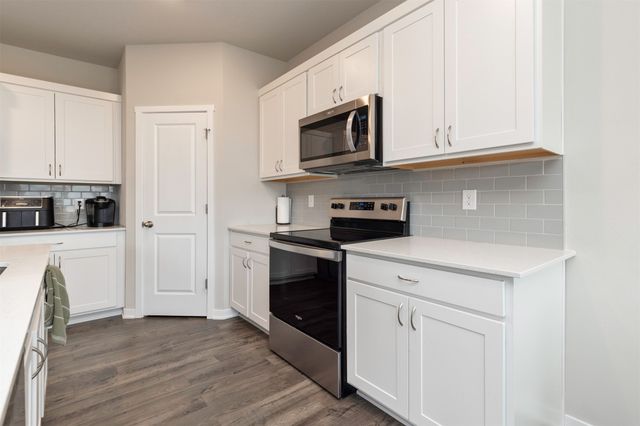 4308 NW Arlan Drive, Ankeny, IA 50023