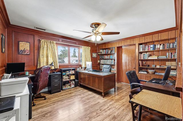 45420 Grant Park, Utica, MI 48317