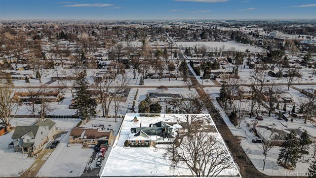 45420 Grant Park, Utica, MI 48317