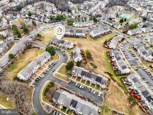 12729 HUNTERBROOK DR, Woodbridge, VA 22192